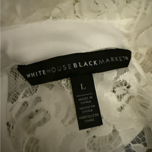 Elegant White Lace Lace Women's Blouse Size Large with Pearl Buttons - Picture 3 of 3